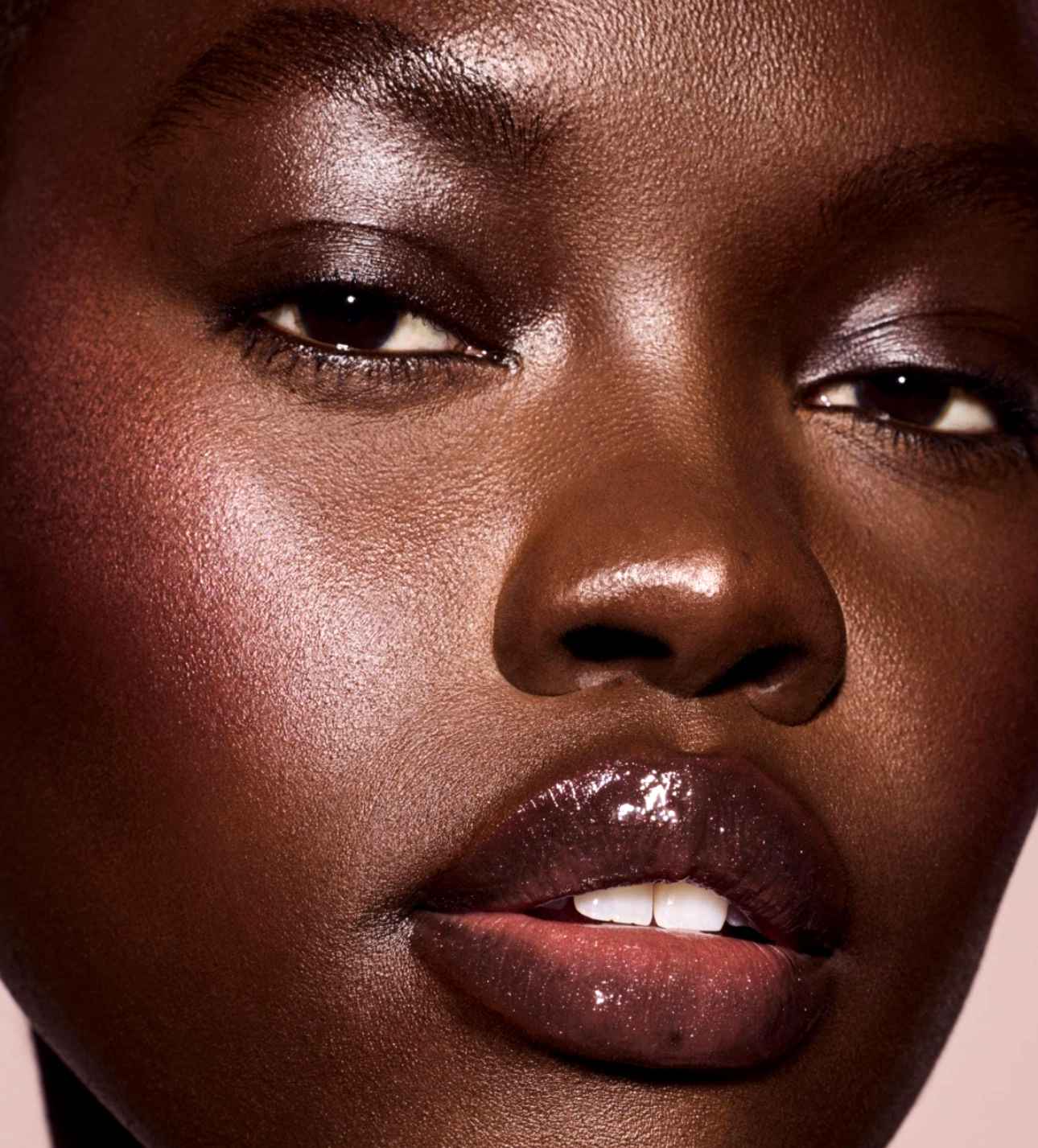 GLOSS BOMB UNIVERSAL LIP LUMINIZER (GLOSS PARA LABIOS)